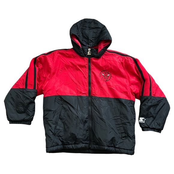 STARTER Vintage 90s NBA Chicago Bulls Red Black Puffer Jacket Size Medium - Picture 1 of 13